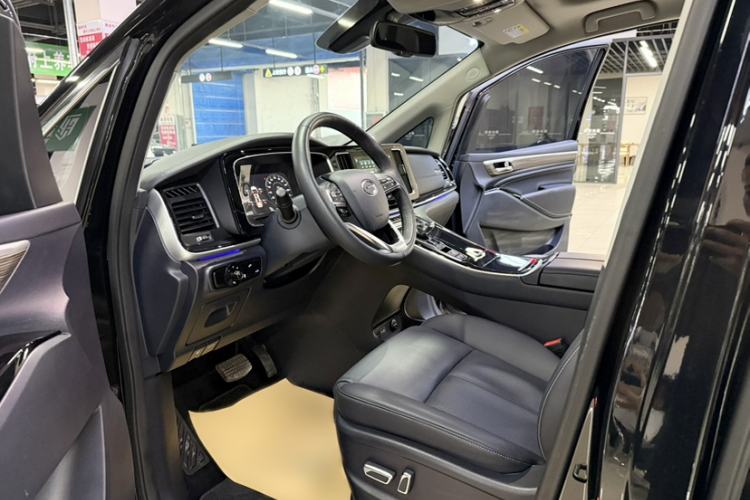 Used GAC Trumpchi M8 2023 Lingxiu Series 390T Prestige Edition Interior 7