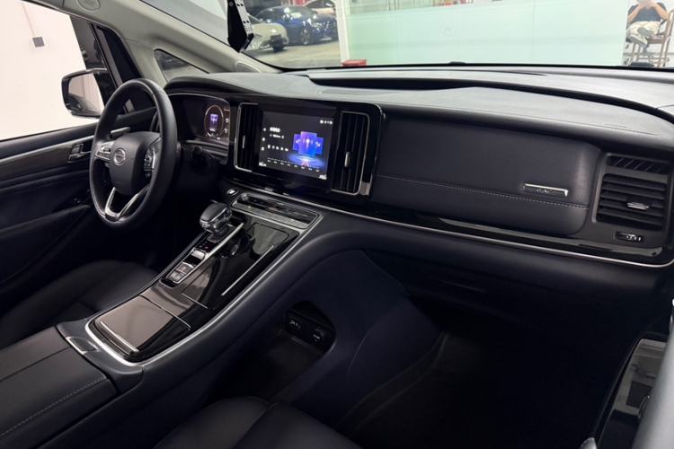 Used GAC Trumpchi M8 2023 Lingxiu Series 390T Prestige Edition Interior 7