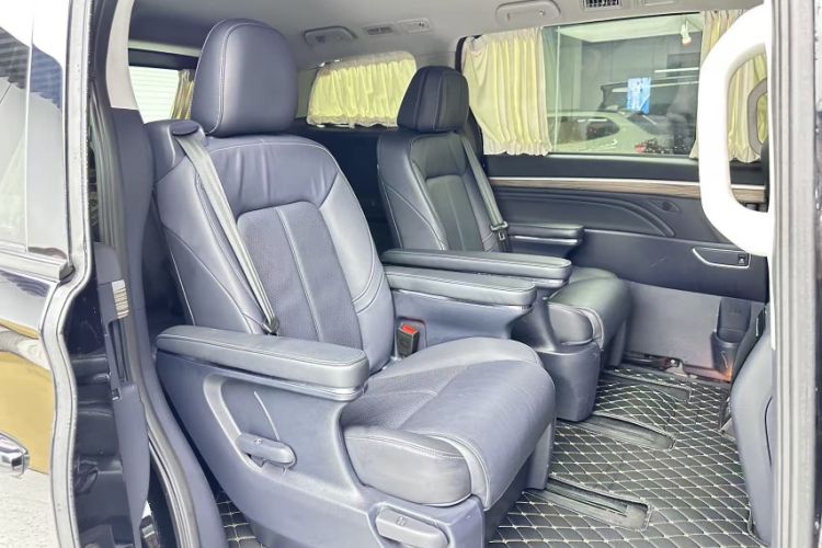 Used GAC Trumpchi M8 2023 Lingxiu Series 390T Deluxe Edition Interior 8