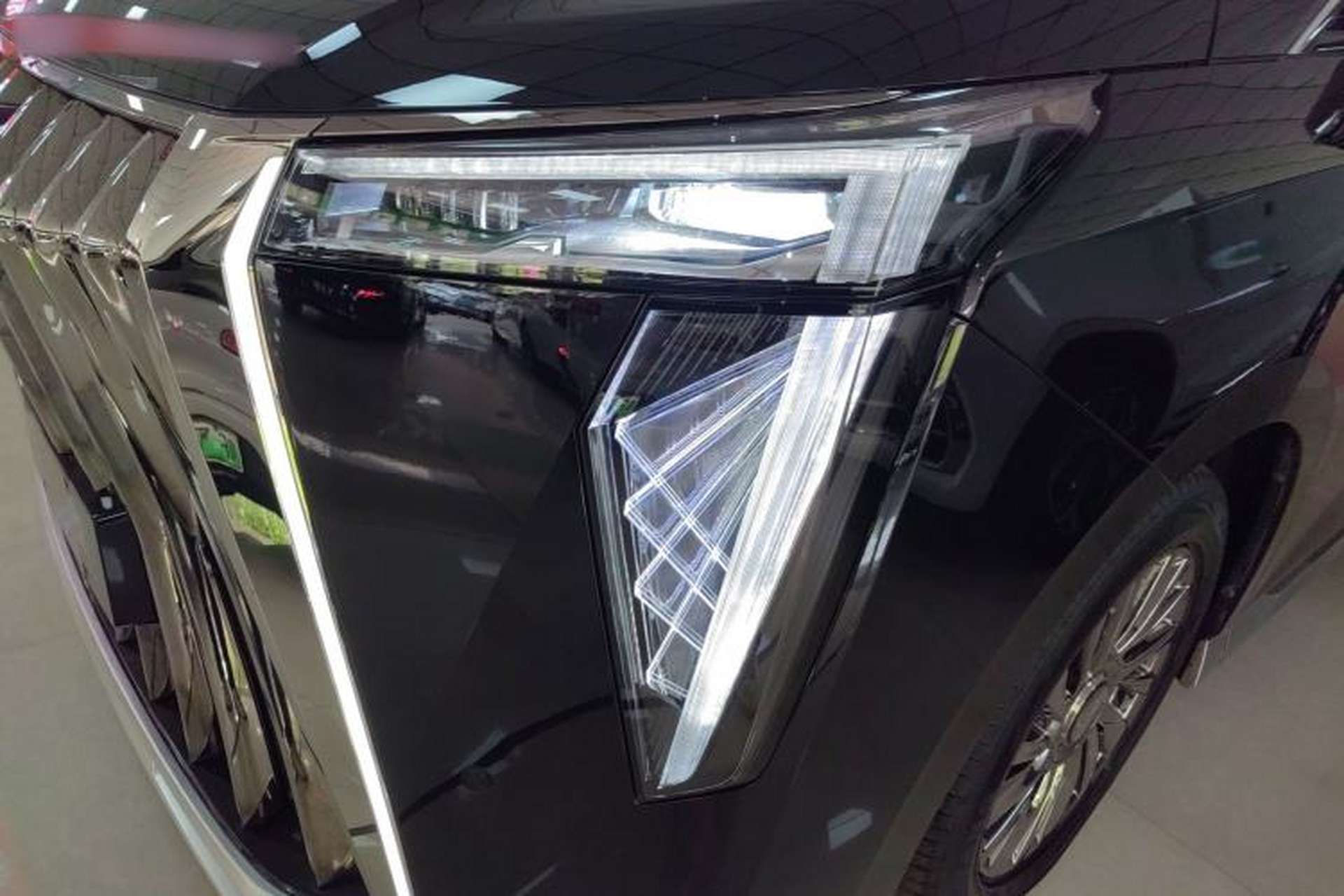 Used GAC Trumpchi M8 2023 Zongshi Series Dual-Motor Supreme Edition Left Front Headlight