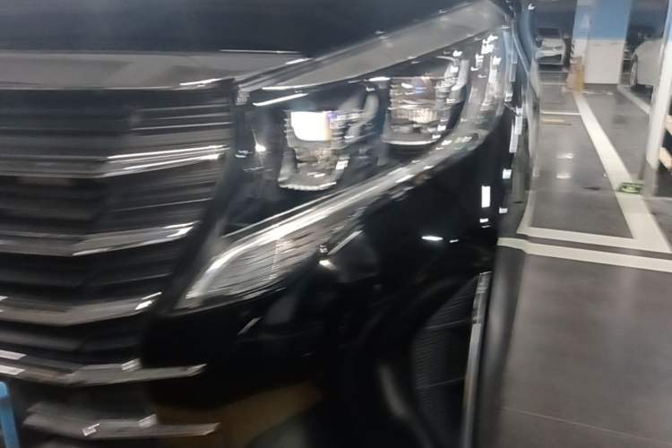 Used GAC Trumpchi M8 2023 Lingxiu Series 390T Prestige Edition Left Front Headlight