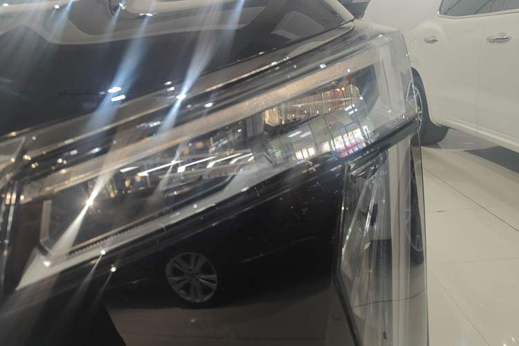 Used GAC Trumpchi M8 2023 Zongshi Series Dual-Motor YuZun Edition Left Front Headlight