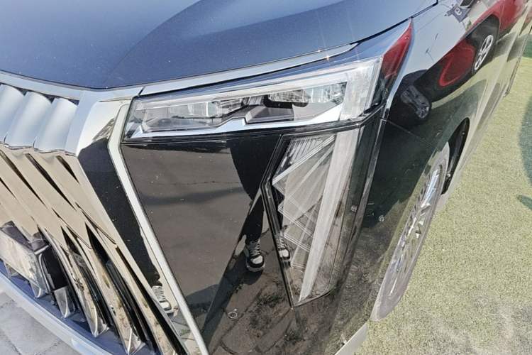 Used GAC Trumpchi M8 2023 Zongshi Series Dual-Motor Supreme Edition Left Front Headlight