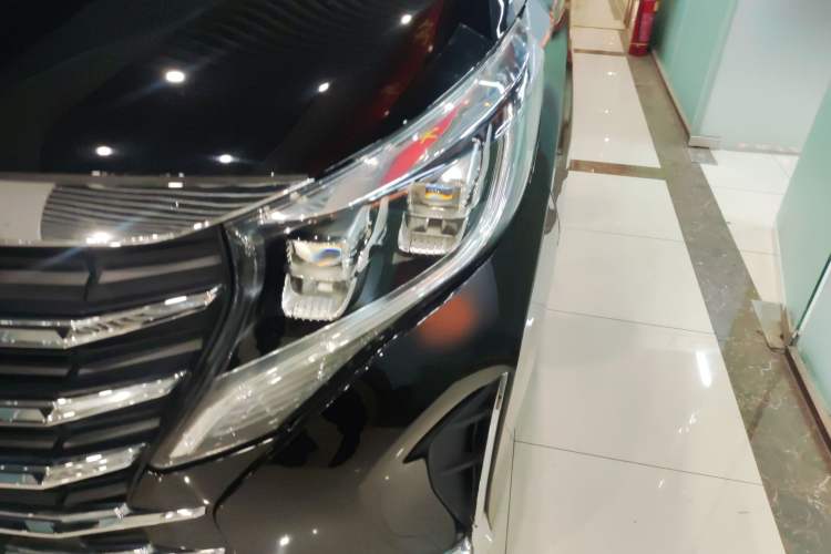 Used GAC Trumpchi M8 2023 Lingxiu Series 390T Deluxe Edition Left Front Headlight