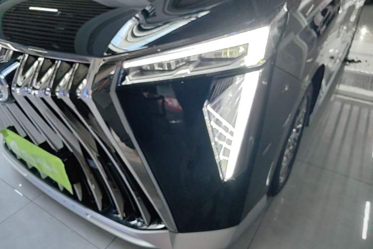 Used GAC Trumpchi M8 2023 Zongshi Series Dual-Motor Flagship Edition Left Front Headlight
