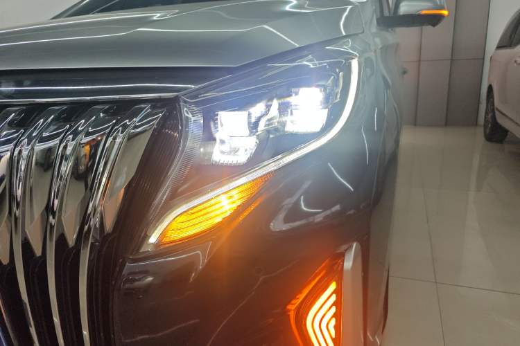 Used GAC Trumpchi M8 2023 Lingxiu Series 390T Prestige Edition Left Front Headlight