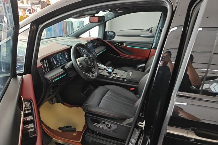 Used GAC Trumpchi M8 2023 Zongshi Series Dual-Motor Flagship Edition Left Front Seat
