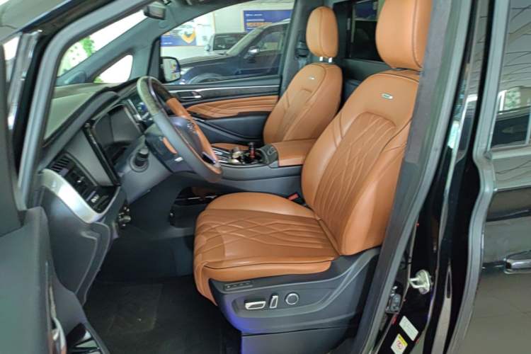 Used GAC Trumpchi M8 2023 Facelift Master Series 390T Four-Seat Deluxe Edition Left Front Seat