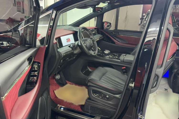 Used GAC Trumpchi M8 2023 Zongshi Series Dual-Motor Flagship Edition Left Front Seat