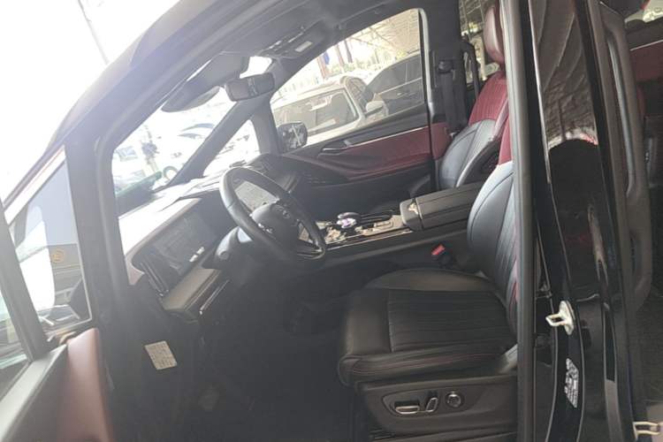 Used GAC Trumpchi M8 2023 Zongshi Series 400T Ultimate Edition Left Front Seat