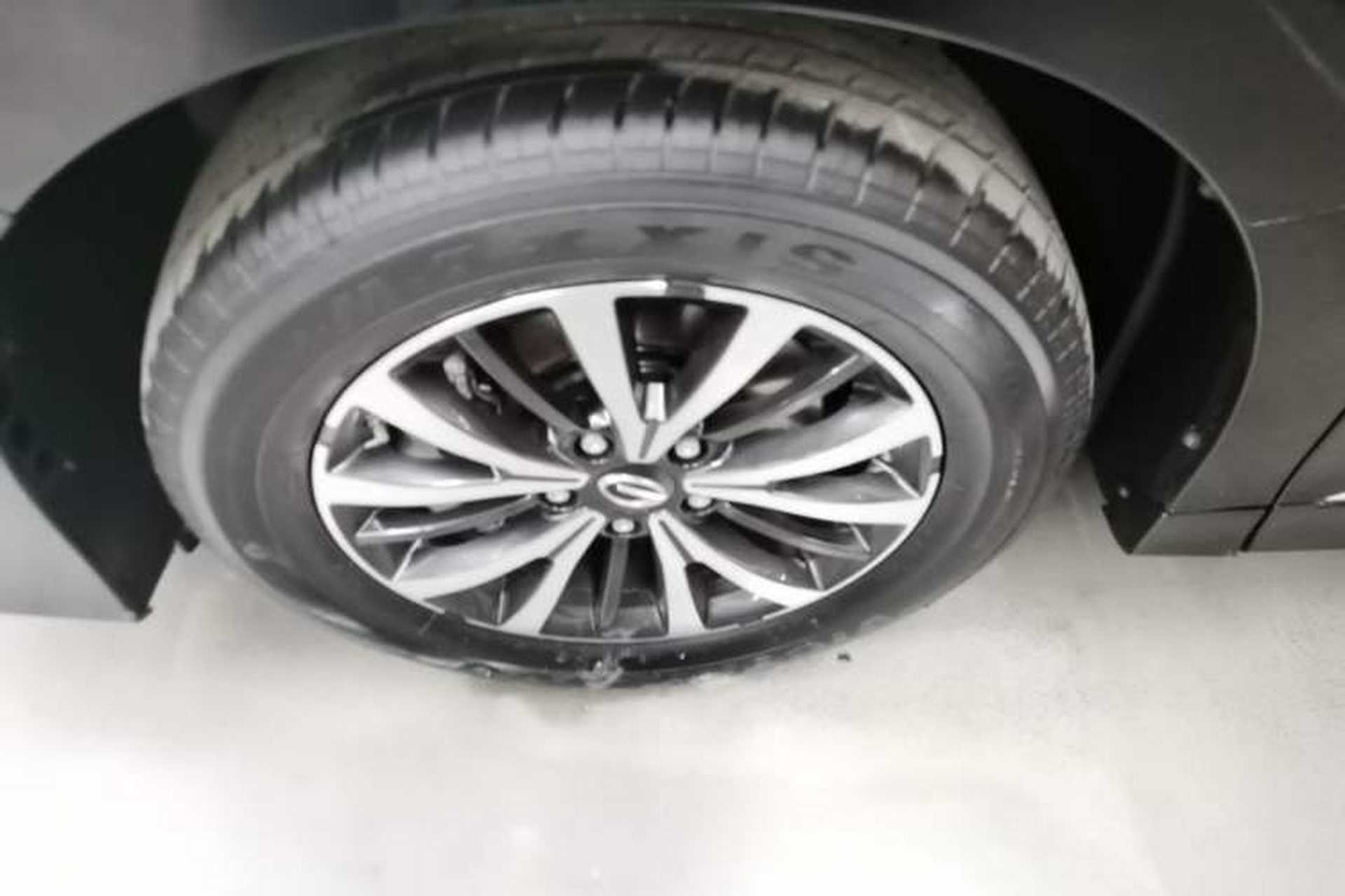 Used GAC Trumpchi M8 2023 Lingxiu Series 390T Deluxe Edition Left Front Wheel Hub