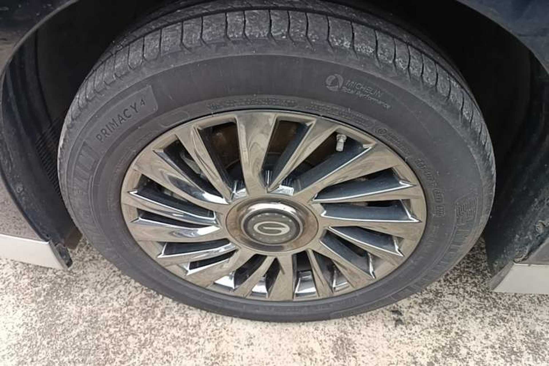 Used GAC Trumpchi M8 2023 Zongshi Series Dual-Motor Flagship Edition Left Front Wheel Hub