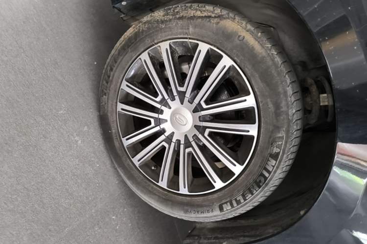 Used GAC Trumpchi M8 2023 Lingxiu Series 390T Prestige Edition Left Front Wheel Hub