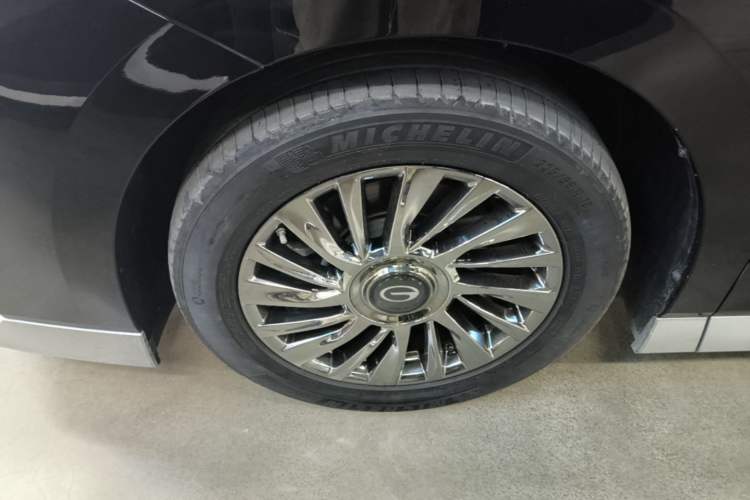 Used GAC Trumpchi M8 2023 Zongshi Series 400T Flagship Edition Left Front Wheel Hub