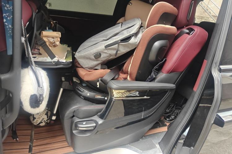 Used GAC Trumpchi M8 2023 Zongshi Series Dual-Motor Flagship Edition Left Rear Seat