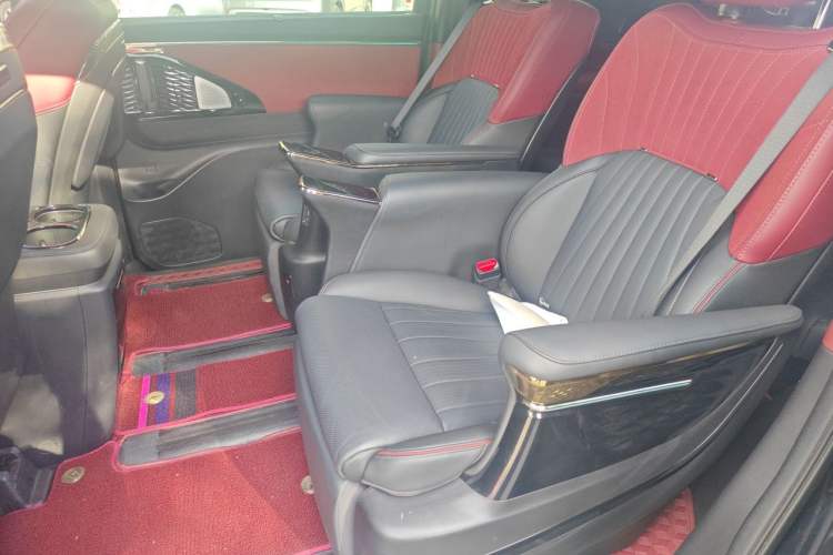 Used GAC Trumpchi M8 2023 Zongshi Series Dual-Motor YuZun Edition Left Rear Seat