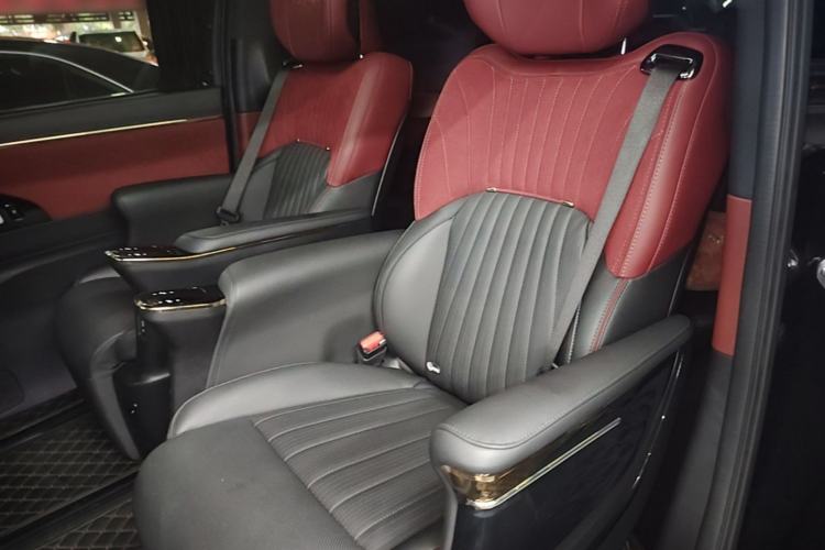 Used GAC Trumpchi M8 2023 Zongshi Series Dual-Motor Supreme Edition Left Rear Seat