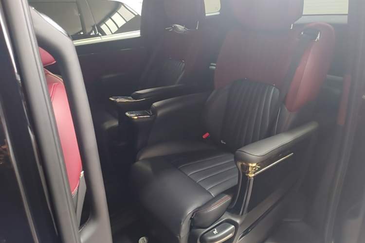 Used GAC Trumpchi M8 2023 Zongshi Series 400T Ultimate Edition Left Rear Seat