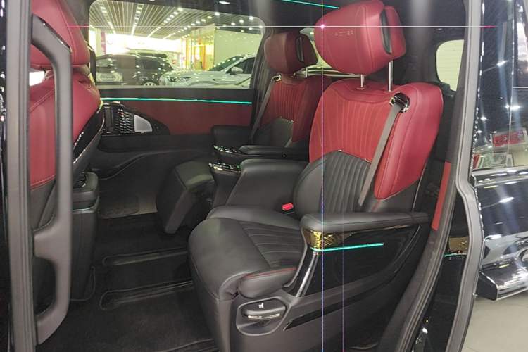 Used GAC Trumpchi M8 2023 Zongshi Series 400T Ultimate Edition Left Rear Seat
