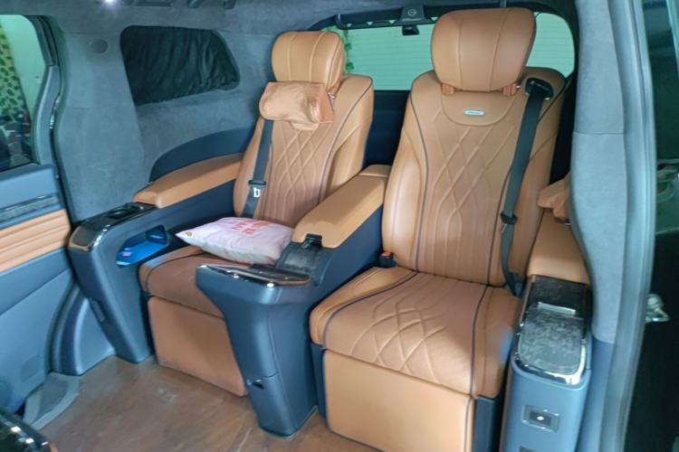 Used GAC Trumpchi M8 2023 Facelift Master Series 390T Four-Seat Deluxe Edition Left Rear Seat
