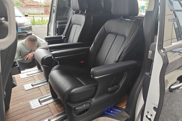 Used GAC Trumpchi M8 2023 Lingxiu Series 390T Deluxe Edition Left Rear Seat