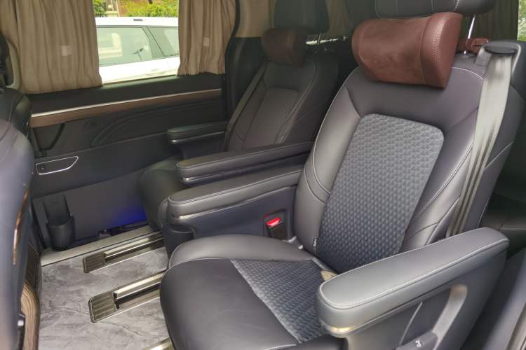 Used GAC Trumpchi M8 2023 Lingxiu Series 390T Luxury Edition Left Rear Seat
