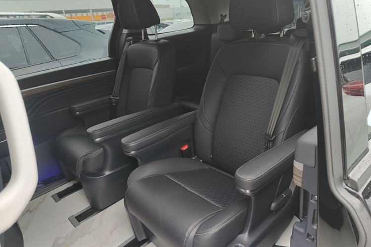 Used GAC Trumpchi M8 2023 Lingxiu Series 390T Luxury Edition Left Rear Seat
