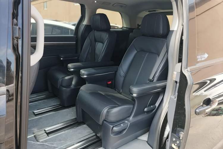 Used GAC Trumpchi M8 2023 Lingxiu Series 390T Deluxe Edition Left Rear Seat