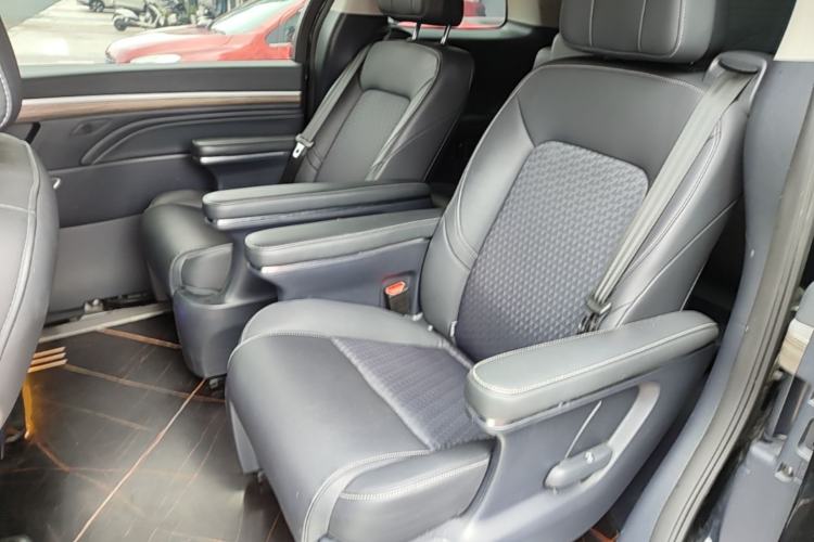 Used GAC Trumpchi M8 2023 Lingxiu Series 390T Luxury Edition Left Rear Seat