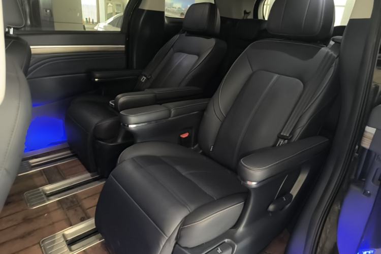 Used GAC Trumpchi M8 2023 Lingxiu Series 390T Prestige Edition Left Rear Seat