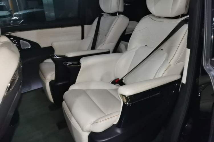 Used GAC Trumpchi M8 2023 Zongshi Series 400T Flagship Edition Left Rear Seat
