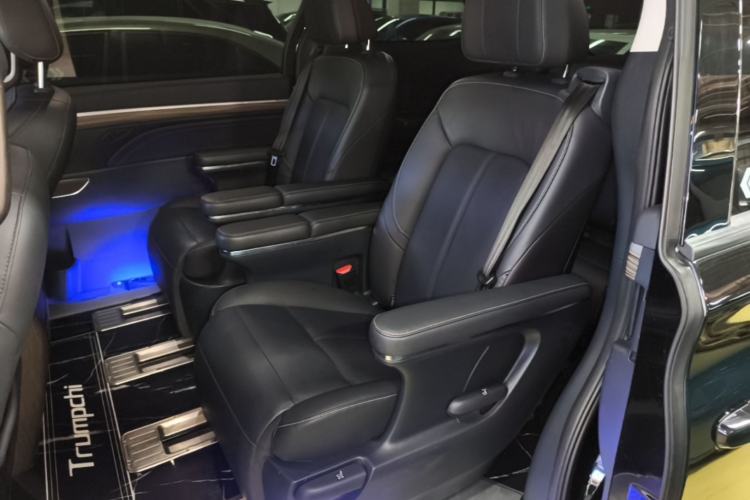 Used GAC Trumpchi M8 2023 Lingxiu Series 390T Prestige Edition Left Rear Seat