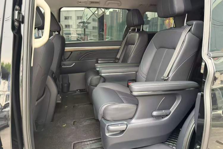 Used GAC Trumpchi M8 2023 Lingxiu Series 390T Deluxe Edition Left Rear Seat