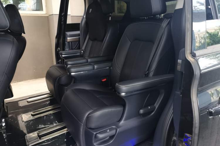 Used GAC Trumpchi M8 2023 Lingxiu Series 390T Prestige Edition Left Rear Seat