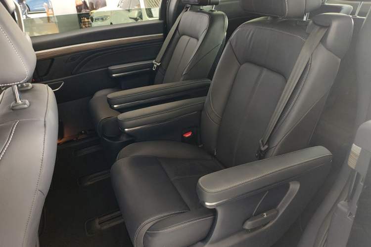 Used GAC Trumpchi M8 2023 Lingxiu Series 390T Deluxe Edition Left Rear Seat