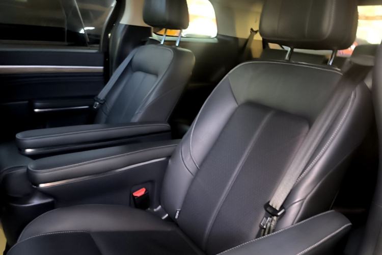 Used GAC Trumpchi M8 2023 Lingxiu Series 390T Deluxe Edition Left Rear Seat