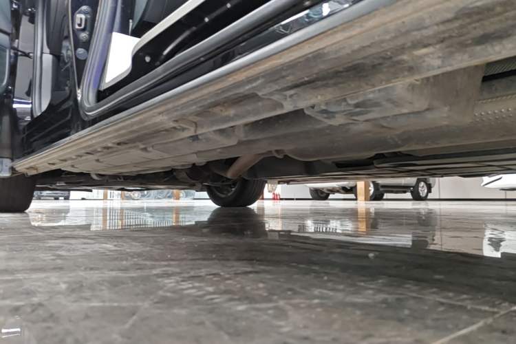 Used GAC Trumpchi M8 2023 Zongshi Series Dual-Motor YuZun Edition Left Side Sill