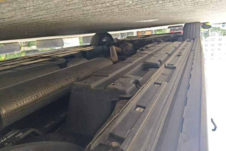 Used GAC Trumpchi M8 2023 Zongshi Series Dual-Motor YuZun Edition Left Side Sill