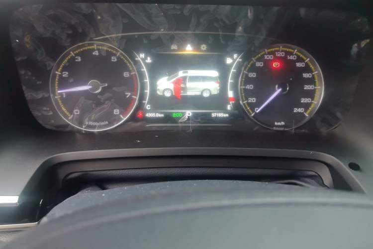 Used GAC Trumpchi M8 2023 Lingxiu Series 390T Deluxe Edition Odometer Close Up