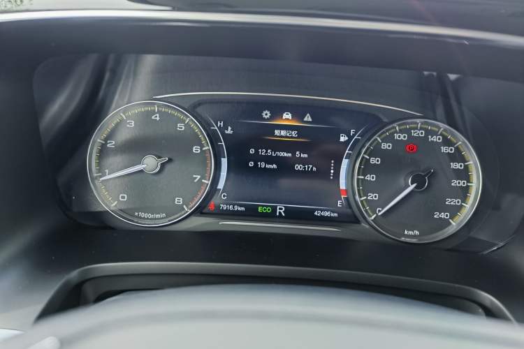 Used GAC Trumpchi M8 2023 Lingxiu Series 390T Deluxe Edition Odometer Close Up