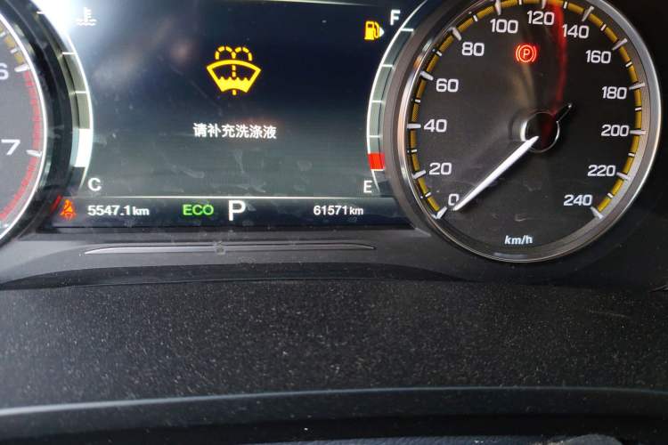 Used GAC Trumpchi M8 2023 Lingxiu Series 390T Deluxe Edition Odometer Close Up