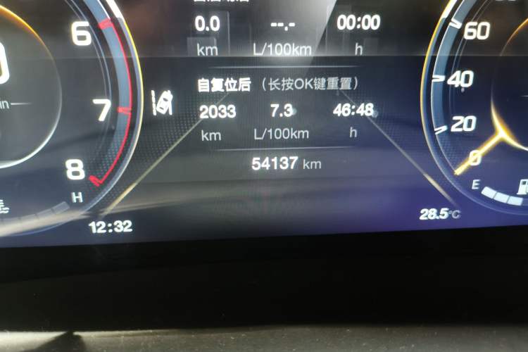 Used GAC Trumpchi M8 2023 Lingxiu Series 390T Ultimate Edition Odometer Close Up