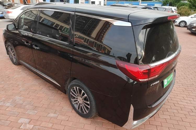 Used GAC Trumpchi M8 2023 Lingxiu Series 390T Prestige Edition Rear Left 45 Deg