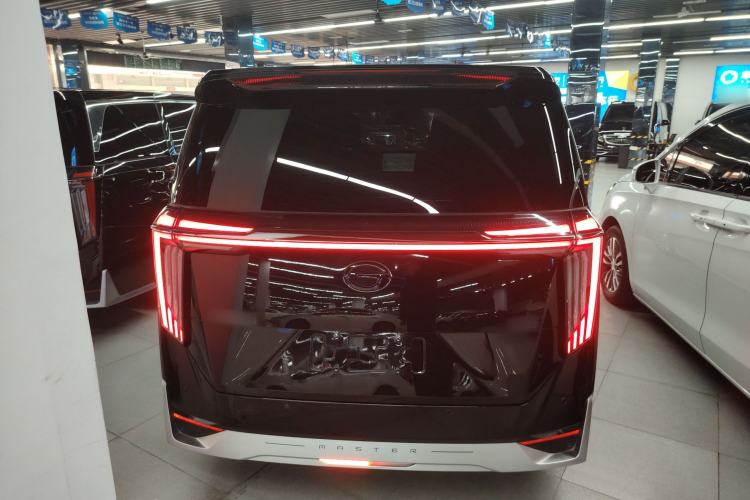 Used GAC Trumpchi M8 2023 Zongshi Series 400T Flagship Edition Rear