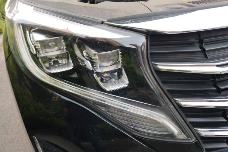 Used GAC Trumpchi M8 2023 Lingxiu Series 390T Prestige Edition Right Front Headlight
