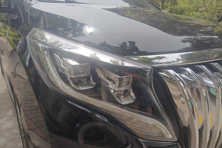 Used GAC Trumpchi M8 2023 Lingxiu Series 390T Prestige Edition Right Front Headlight