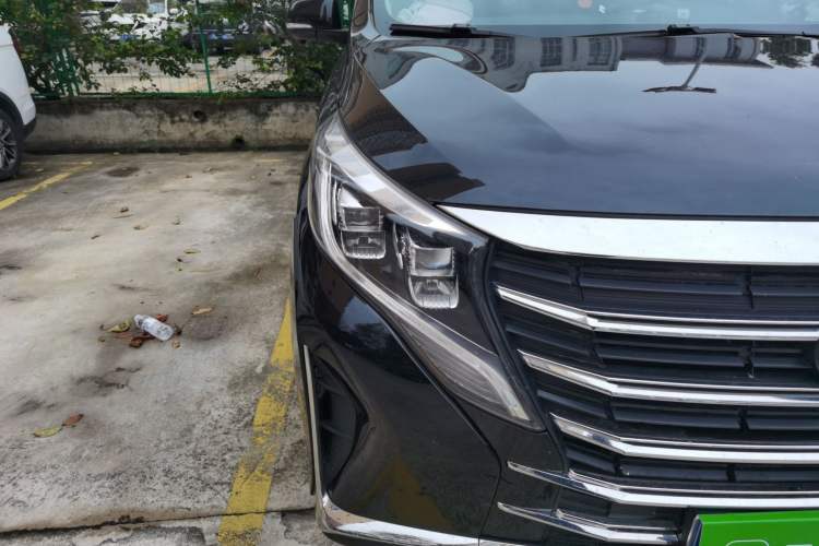 Used GAC Trumpchi M8 2023 Lingxiu Series 390T Luxury Edition Right Front Headlight