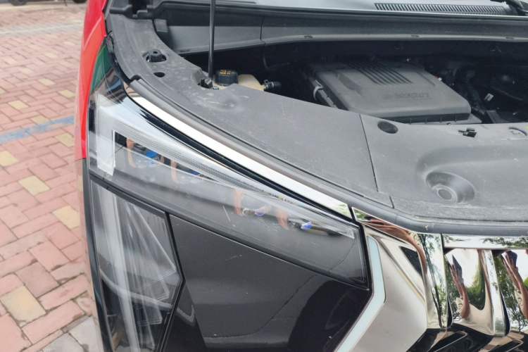 Used GAC Trumpchi M8 2023 Zongshi Series Dual-Motor YuZun Edition Right Front Headlight
