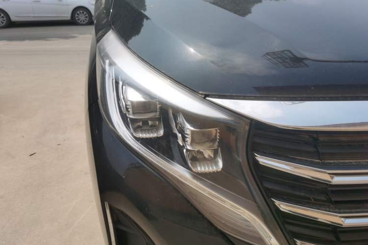 Used GAC Trumpchi M8 2023 Lingxiu Series 390T Luxury Edition Right Front Headlight