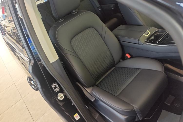 Used GAC Trumpchi M8 2023 Lingxiu Series 390T Luxury Edition Right Front Seat